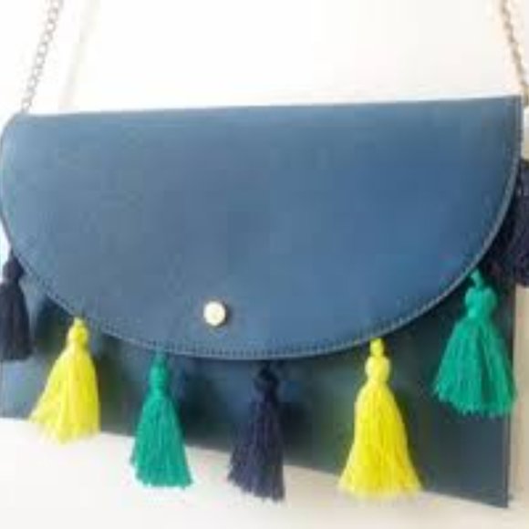A New Day Blue๐๐Green Tassel Leather Clutch Crossbody Bag - Picture 4 of 12